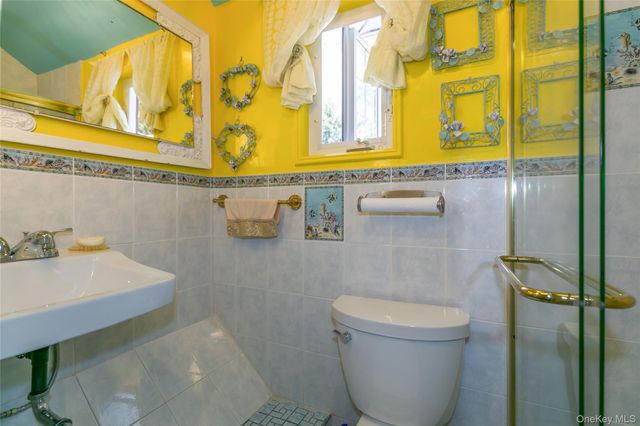 200 Myrtle Drive, Great Neck, NY 11021