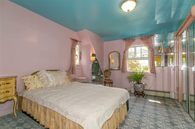 200 Myrtle Drive, Great Neck, NY 11021