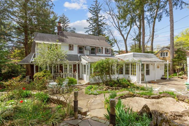 200 Myrtle Drive, Great Neck, NY 11021