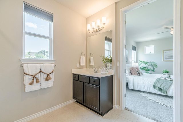 116 Mulligan DR 103, San Marcos, TX 78666