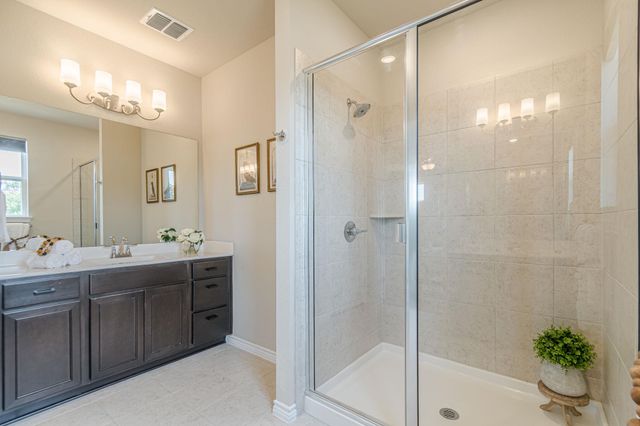 116 Mulligan DR 103, San Marcos, TX 78666