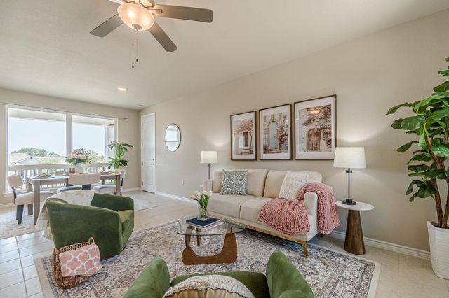 116 Mulligan DR 103, San Marcos, TX 78666