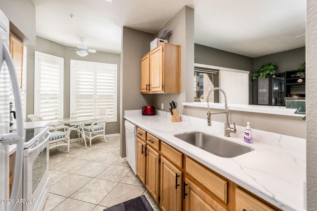 14950 W MOUNTAIN VIEW Boulevard 4104, Surprise, AZ 85374
