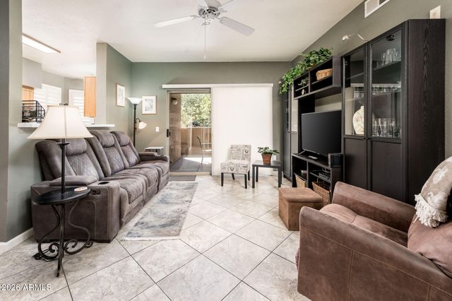14950 W MOUNTAIN VIEW Boulevard 4104, Surprise, AZ 85374
