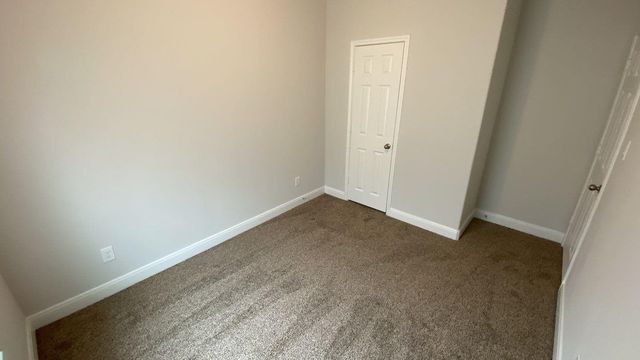 5225 E Houston Road A, Houston, TX 77028