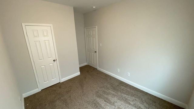 5225 E Houston Road A, Houston, TX 77028