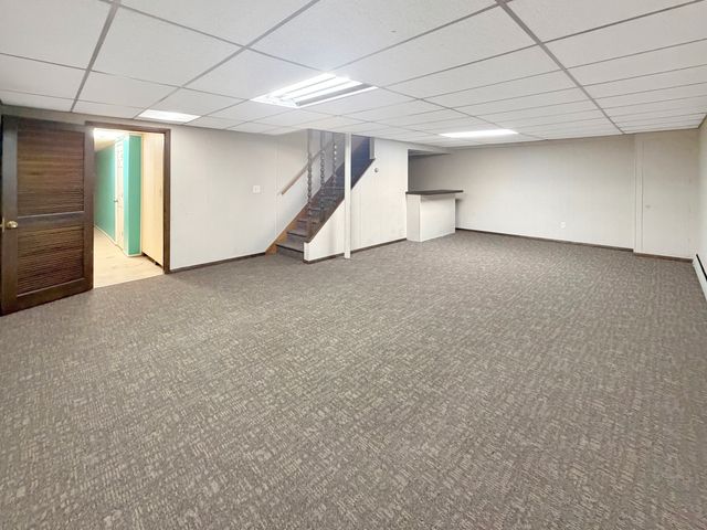 1318 Ridgefield Road, Freeport, IL 61032