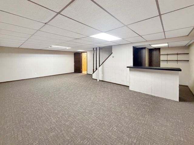 1318 Ridgefield Road, Freeport, IL 61032