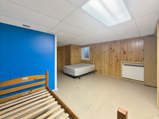 1318 Ridgefield Road, Freeport, IL 61032