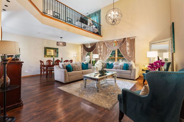 10936 Jodan Drive, Oak Lawn, IL 60453