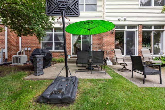 10936 Jodan Drive, Oak Lawn, IL 60453