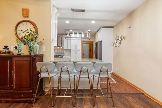 10936 Jodan Drive, Oak Lawn, IL 60453