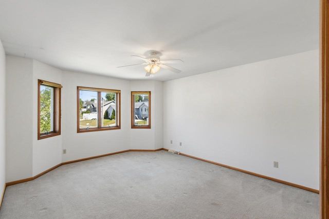 311 Douglas Court, Barneveld, WI 53507