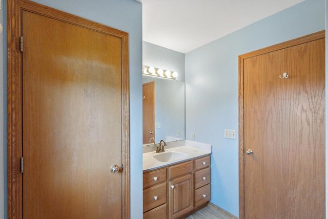 311 Douglas Court, Barneveld, WI 53507