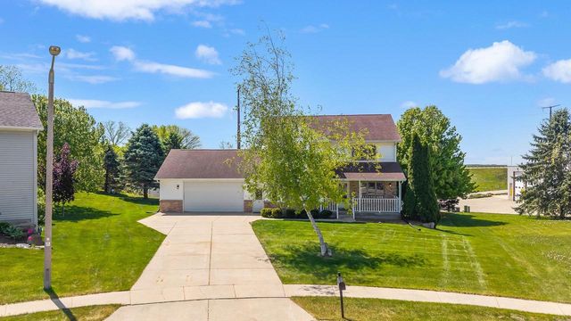 311 Douglas Court, Barneveld, WI 53507