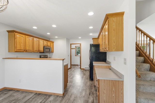311 Douglas Court, Barneveld, WI 53507