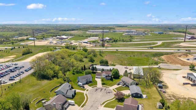 311 Douglas Court, Barneveld, WI 53507