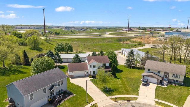 311 Douglas Court, Barneveld, WI 53507