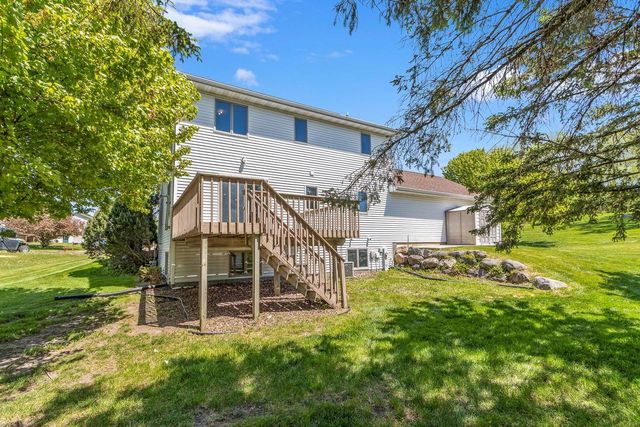 311 Douglas Court, Barneveld, WI 53507