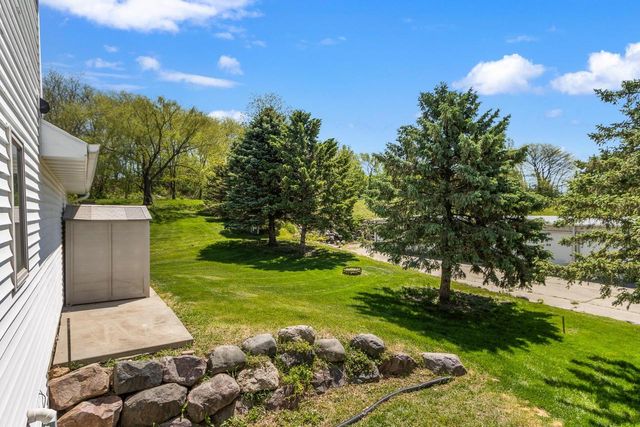 311 Douglas Court, Barneveld, WI 53507
