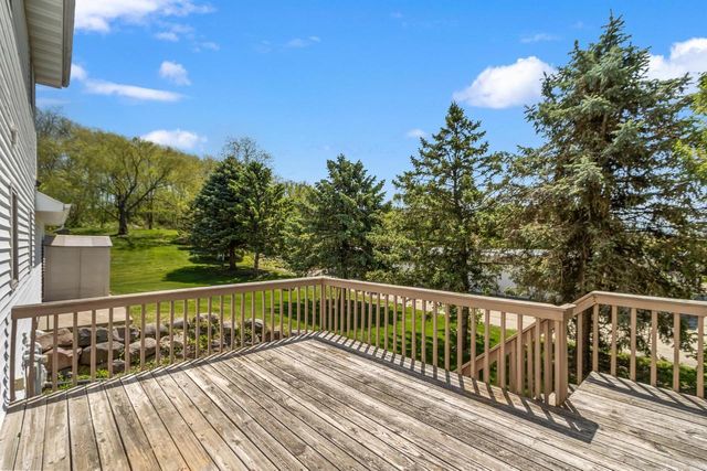 311 Douglas Court, Barneveld, WI 53507