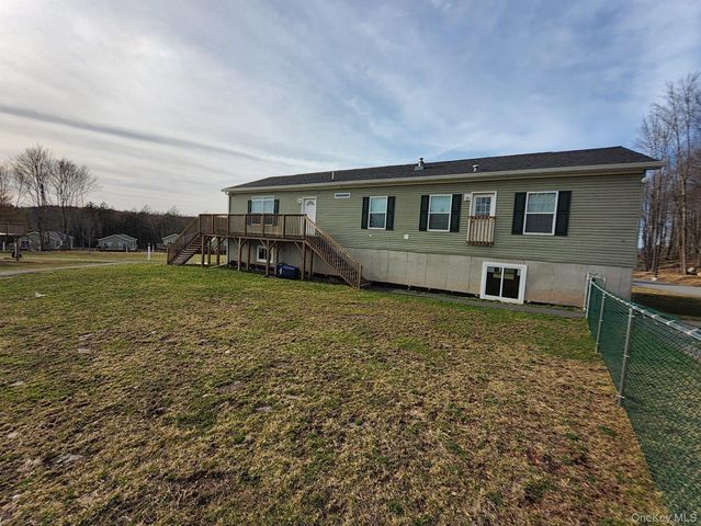 189 Labaugh Rd Road, Hurleyville, NY 12747