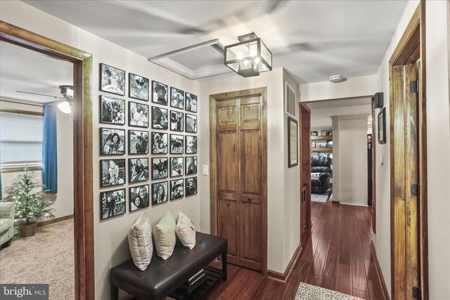 25 HEMLER DR, Hanover, PA 17331