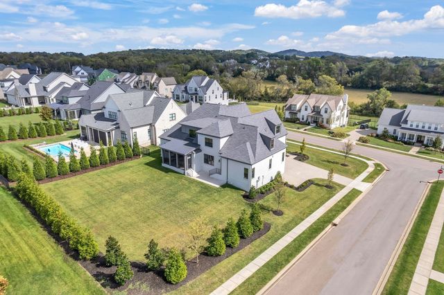 6043 Porters Union Way, Arrington, TN 37014