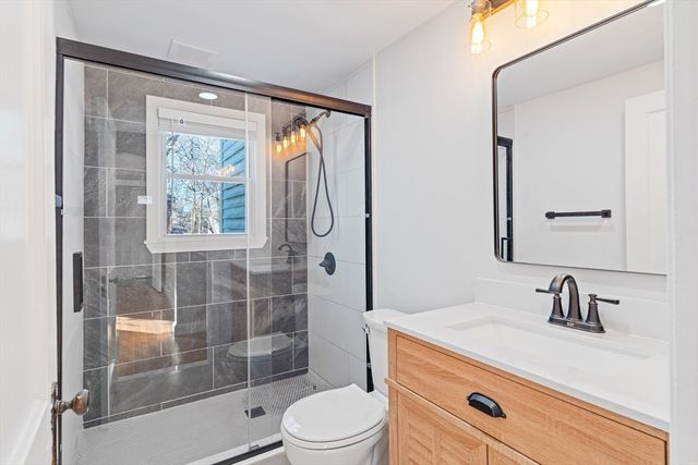 126 Washington Ave 1, Waltham, MA 02453