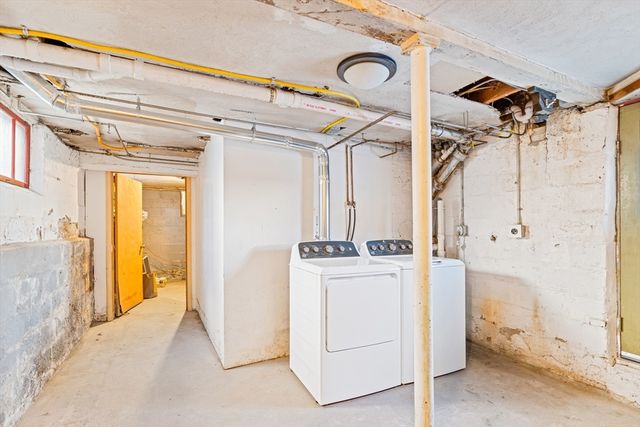 126 Washington Ave 1, Waltham, MA 02453