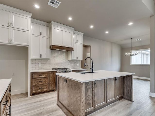 21246 Reserve Circle, Harrah, OK 73045