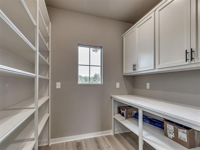 21246 Reserve Circle, Harrah, OK 73045