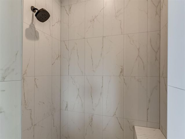 21246 Reserve Circle, Harrah, OK 73045