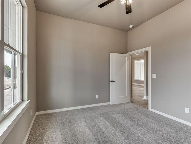 21246 Reserve Circle, Harrah, OK 73045