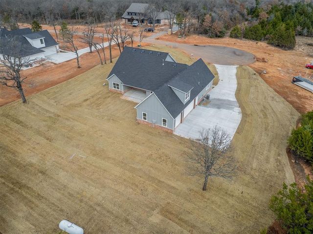 21246 Reserve Circle, Harrah, OK 73045