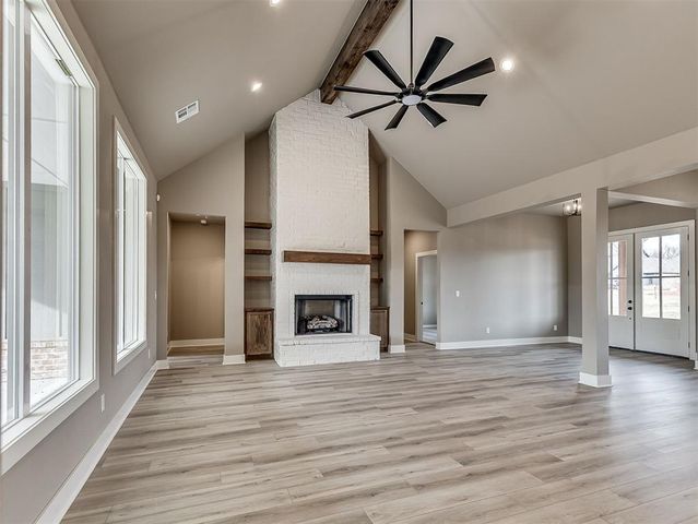 21246 Reserve Circle, Harrah, OK 73045