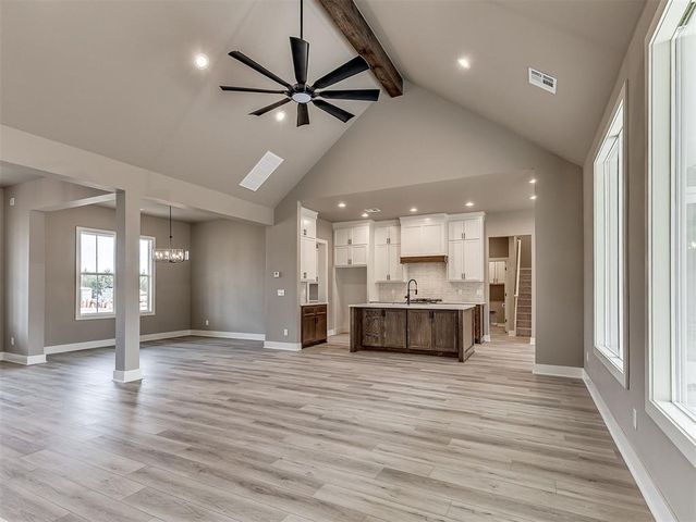 21246 Reserve Circle, Harrah, OK 73045