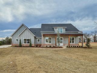 21246 Reserve Circle, Harrah, OK 73045