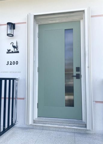 3200 SW 2nd St, Miami, FL 33135