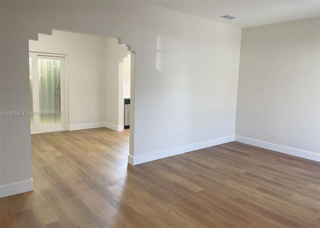 3200 SW 2nd St, Miami, FL 33135