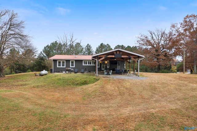 1585 County Road 144, Gaylesville, AL 35973
