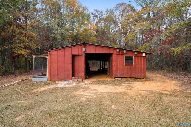 1585 County Road 144, Gaylesville, AL 35973