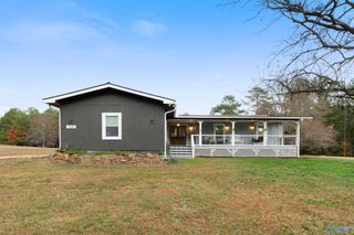 1585 County Road 144, Gaylesville, AL 35973