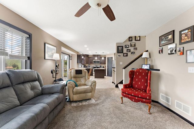 713 Overlook Drive, Buffalo, MN 55313
