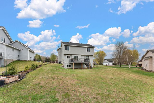 713 Overlook Drive, Buffalo, MN 55313