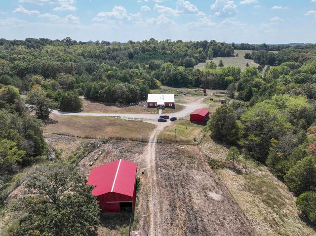 1307 Route Af, Ava, MO 65608