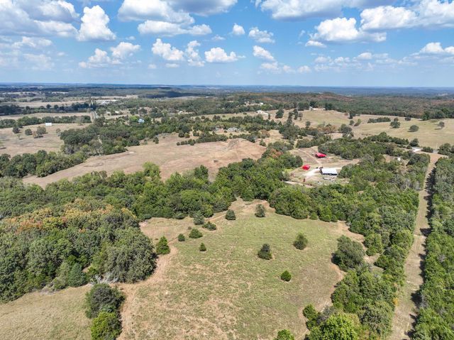 1307 Route Af, Ava, MO 65608