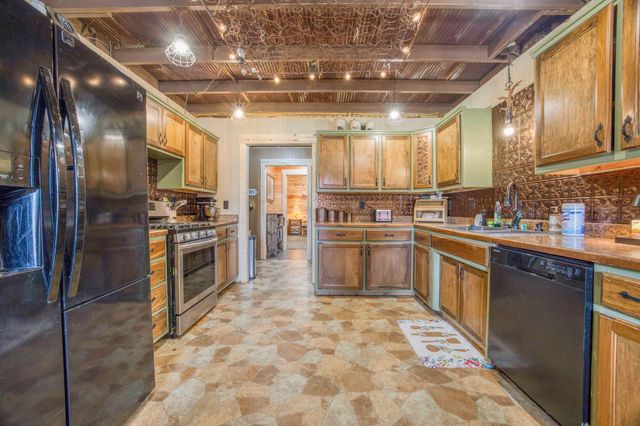 1307 Route Af, Ava, MO 65608