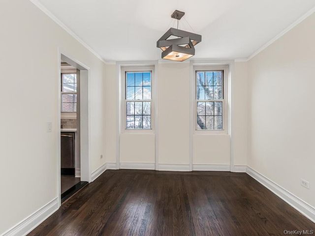 1332 Midland Avenue 3F, Bronxville, NY 10708