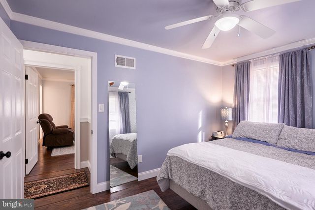 884 AHRENS RD, Reading, PA 19606